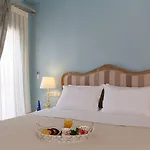 Ionia Lägenhetshotell