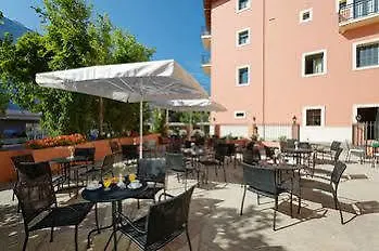 公寓式酒店 爱奥尼亚套房公寓式酒店 4*