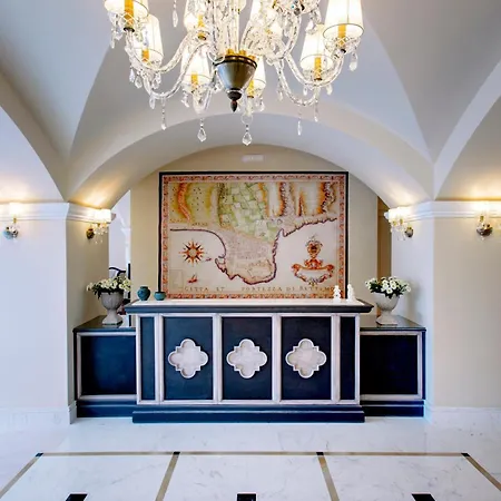 Ionia شقة فندقية 4*