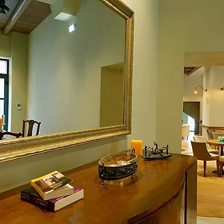 Aparthotel Ionia 4*