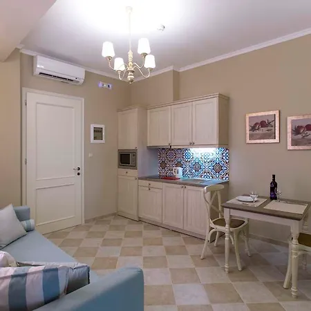 أجنحة ايونيا 4* ريثيمنو